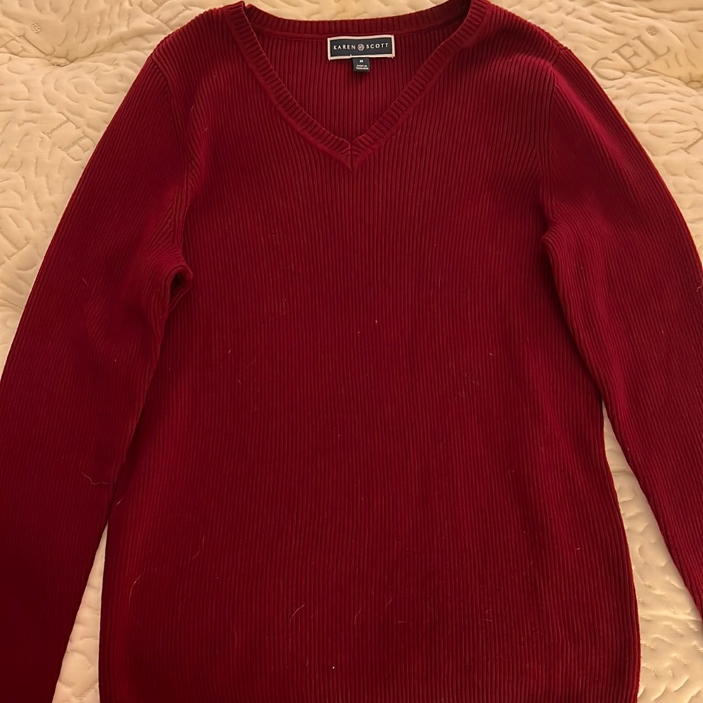 Crimson Sweater-M